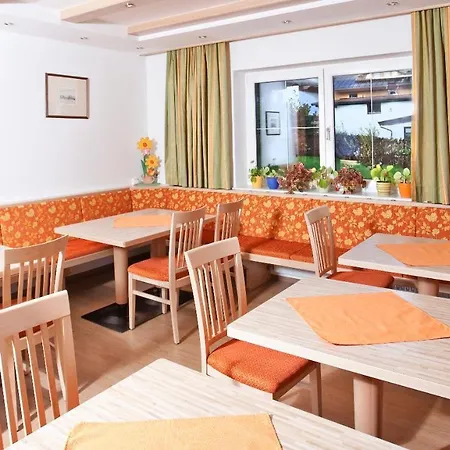 Gaestehaus Roland Apart Otel 3*