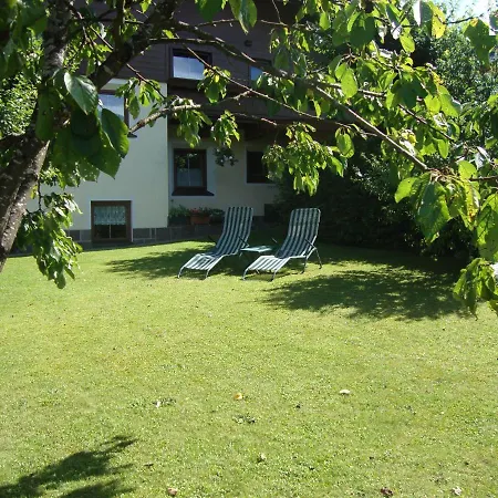 Gaestehaus Roland Apart Otel Kirchberg in Tirol