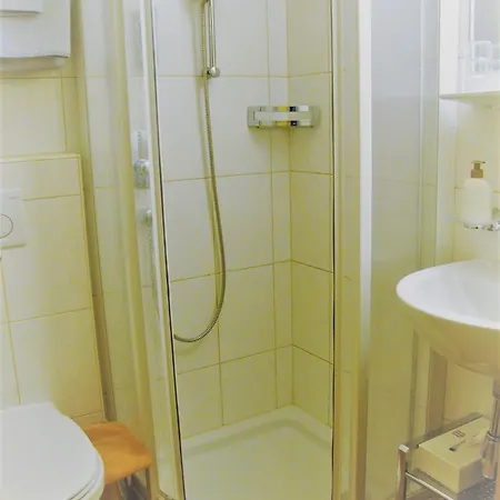 شقة فندقية Gaestehaus Roland