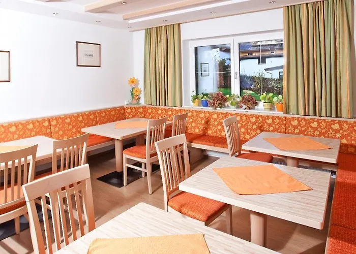 Gaestehaus Roland Aparthotel 3*