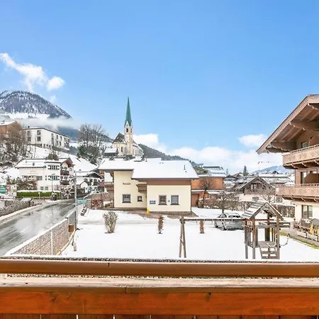 Lägenhetshotell Gaestehaus Roland 3*